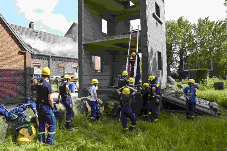 THW Bocholt Nachwuchs bei Großübung